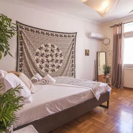 Explore Athens, Local Experience By Eva